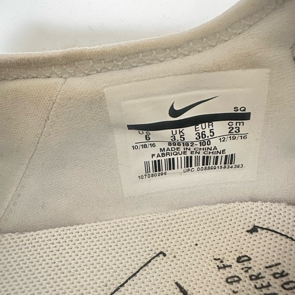 Nike Air Max - Picture 5 of 5